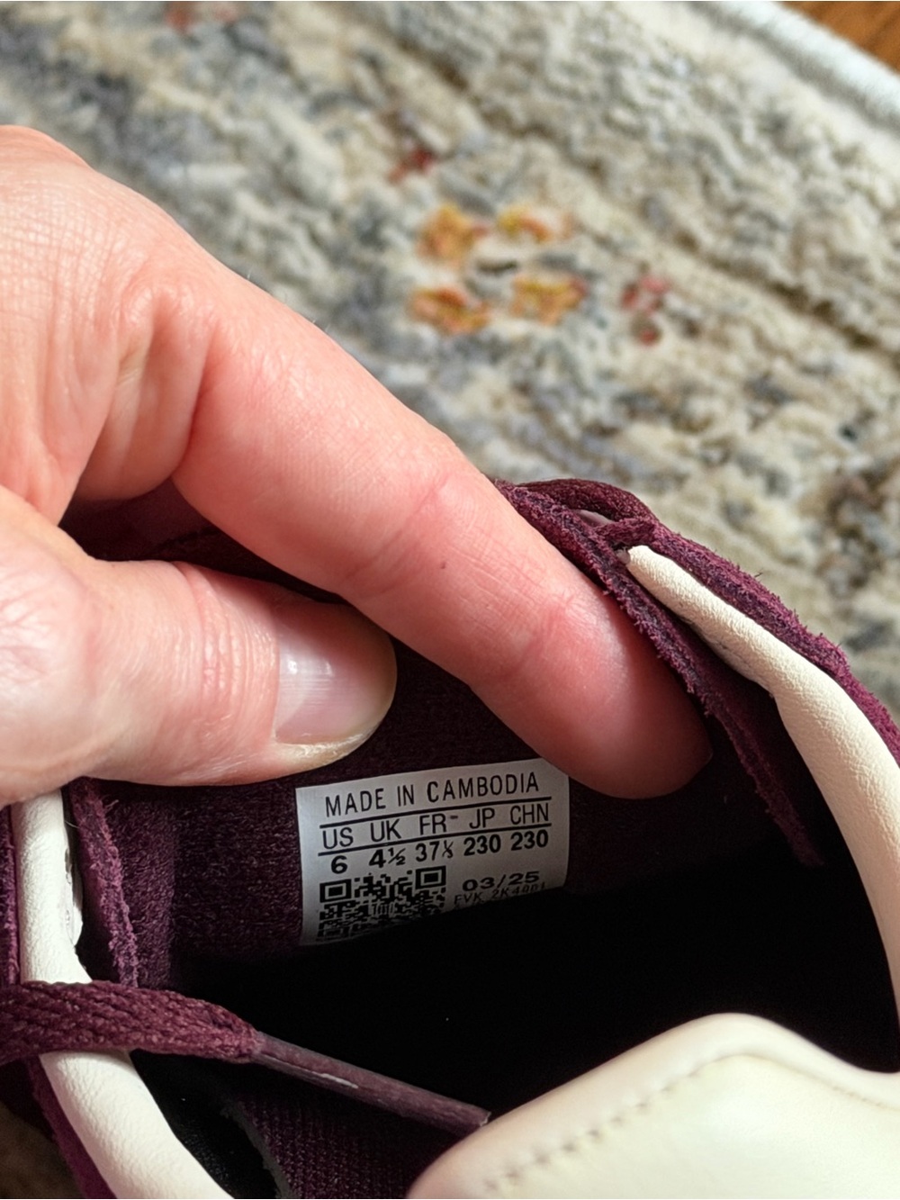 Adidas Spezial Women’s Suede Sneaker - Burgundy/White, US W6, 23 cm - Picture 3 of 3